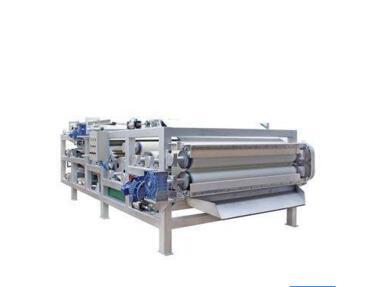 污泥干燥脱水装置：带式压滤机干燥作业